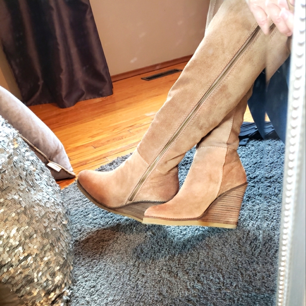 Lucky Brand Wedge boots